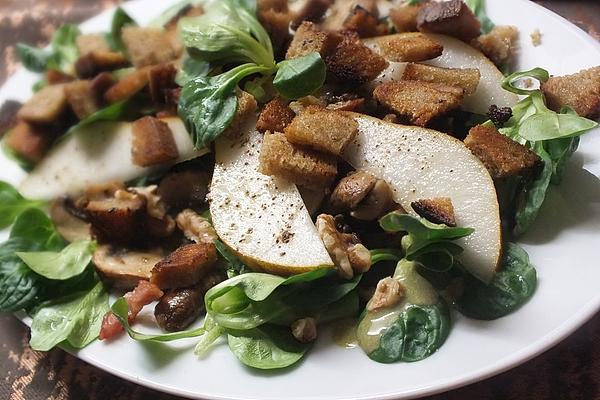 Lamb`s Lettuce with Horseradish Dressing
