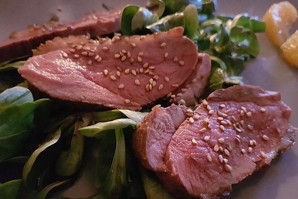 Lamb`s Lettuce with Lukewarm Duck Breast