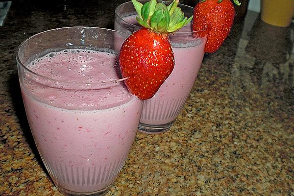 Lean Curd, Milk and Fruit Shake