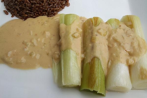 Leek with Spicy Peanut Sauce