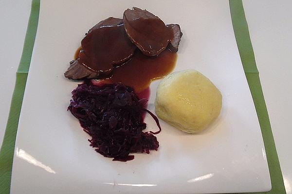 Leg Of Venison with Red Wine Sauce