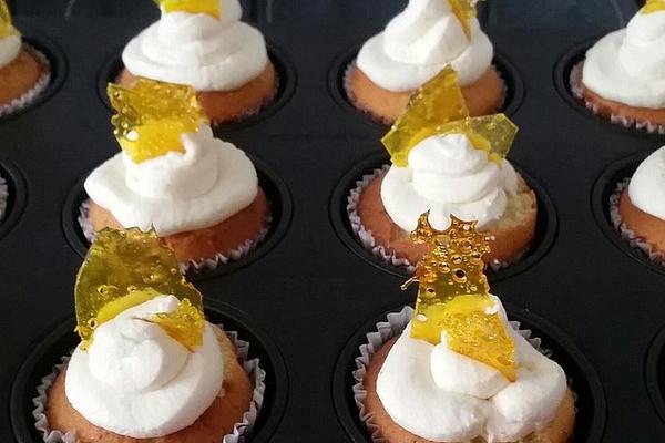 Lemon Coconut Cupcakes