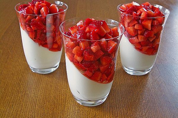 Lemon Mousse with Strawberries