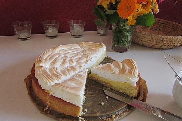 Lemon Pie with Meringue