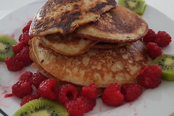 Little Banana Pancakes