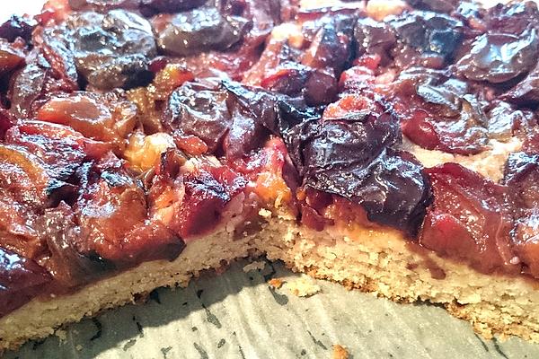 Low-carb Plum Cake
