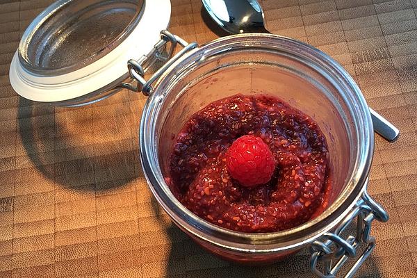 Low Carb Raspberry Chia Jam