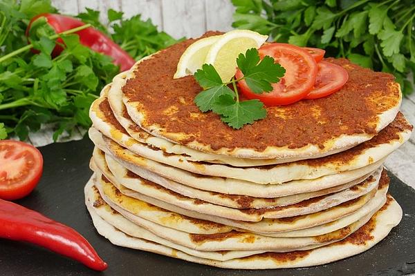 Make Lahmacun Yourself