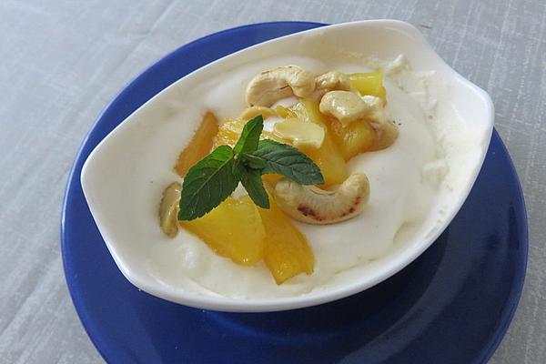 Mango with Coconut Cream