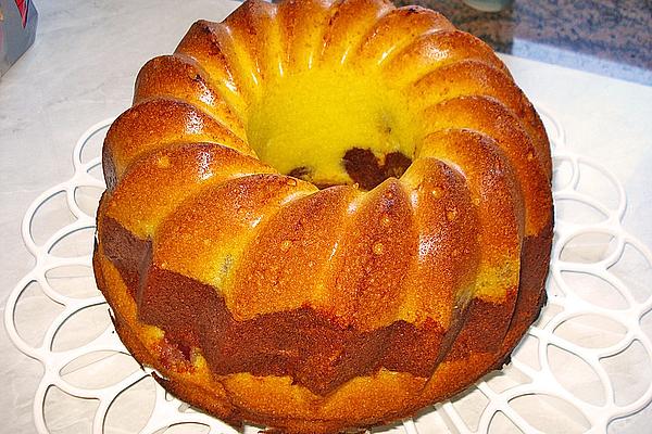 Marble Cake with Nut – Nougat – Cream