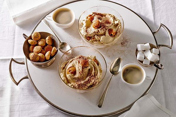 Mascarpone Coffee Cream with Amaretti