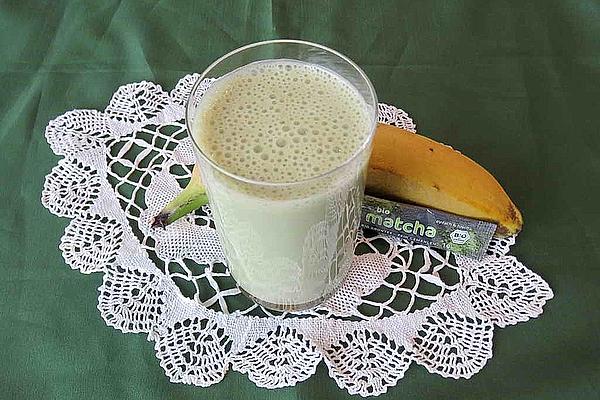 Matcha Banana Smoothie