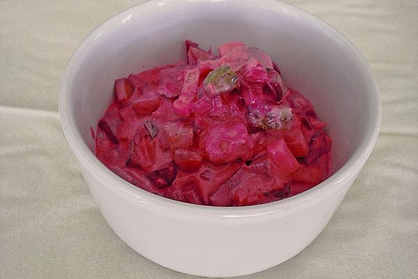 Matjessalat with Beetroot
