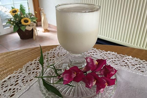 Milkshake with Vanilla Sugar
