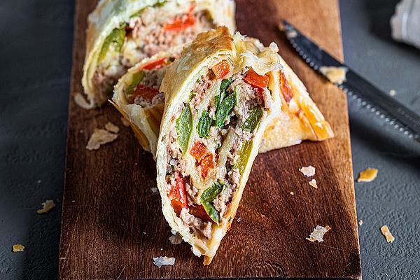 Minced Meat Puff Pastry Strudel