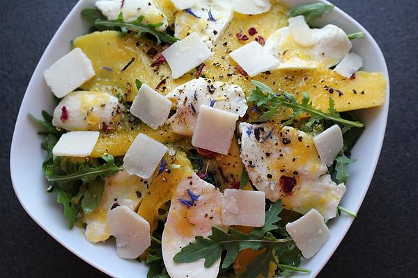 Mozzarella with Mango and Rocket