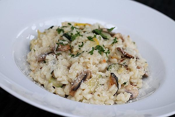 Mushroom Risotto with Zucchini
