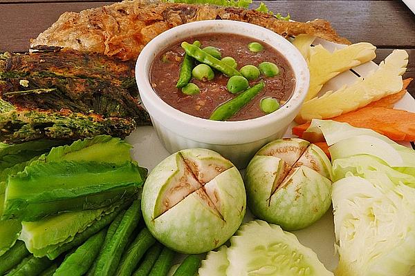 Nam Prik Gapi with Vegetables