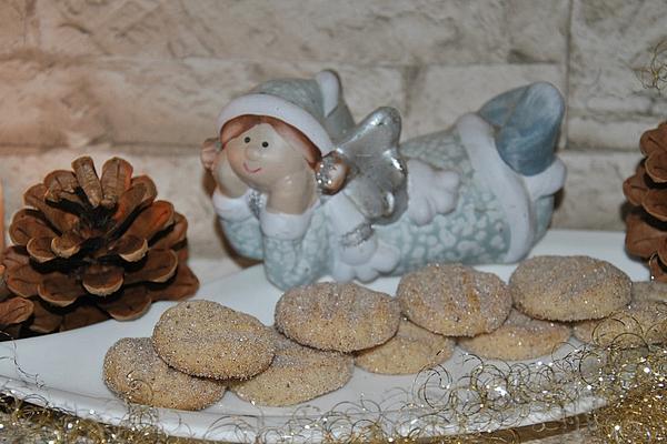 Nut Cookies