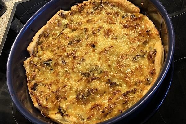 Onion and Savoy Cabbage Cake with Puff Pastry