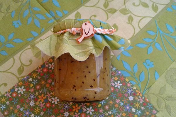 Orange and Kiwi Fruit Spread