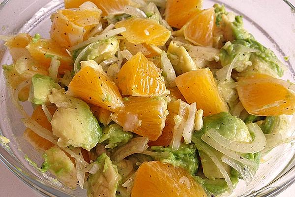 Orange, Avocado and Onion Salad