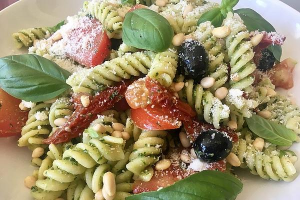 Pasta Salad with Basil – Vinaigrette