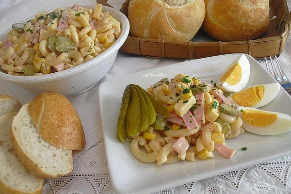 Pasta Salad with Delicious Secret Sauce