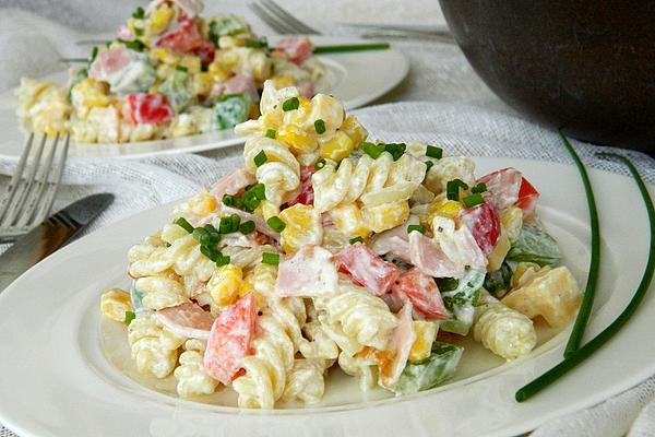 Pasta Salad with Ham and Cheese