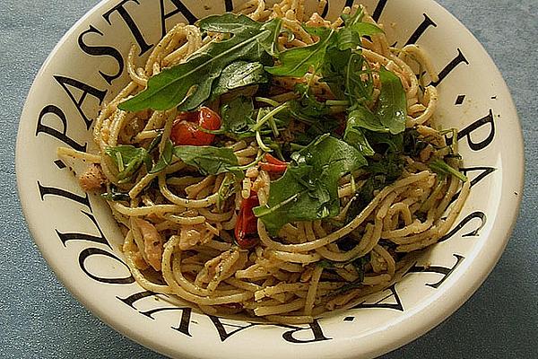 Pasta with Smoked Salmon and Lemon Pesto