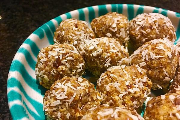 Peanut Energy Balls