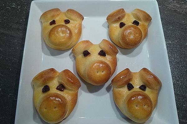 Piggy Fat – or Simply Delicious Quark Rolls