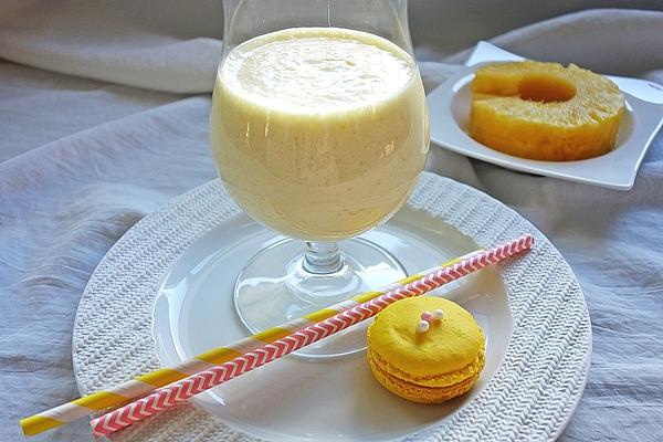 Pineapple Smoothie