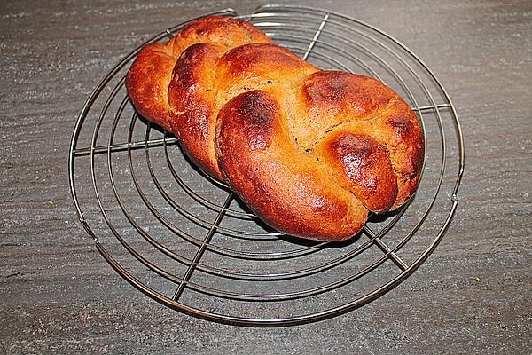 Poppy Seed Braid with White Poppy Seeds