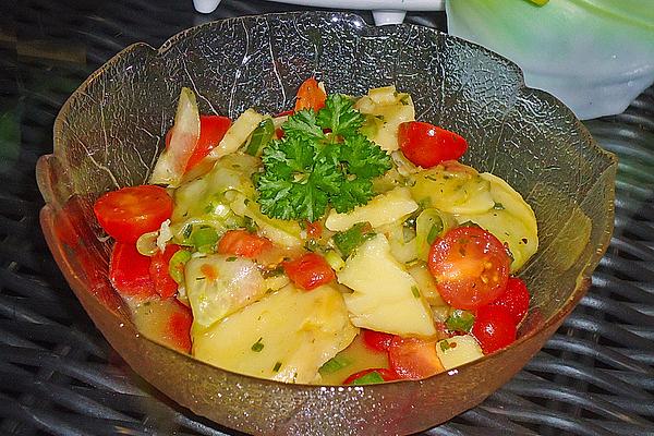 Potato Salad with Cucumber and Tomato