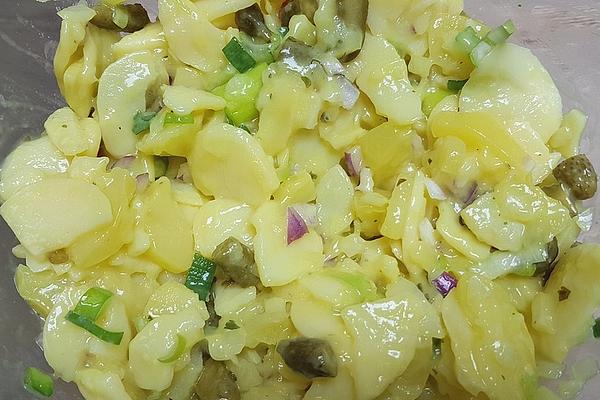 Potato Salad with Vinegar and Oil