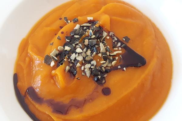 Pumpkin, Coconut and Ginger Soup