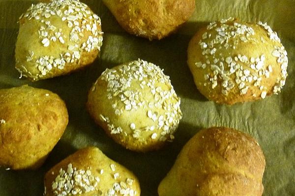 Quark and Spelled Rolls