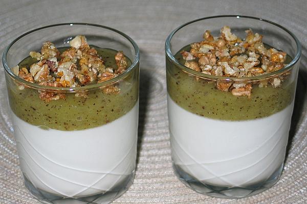 Quark Cream on Kiwi Fruit