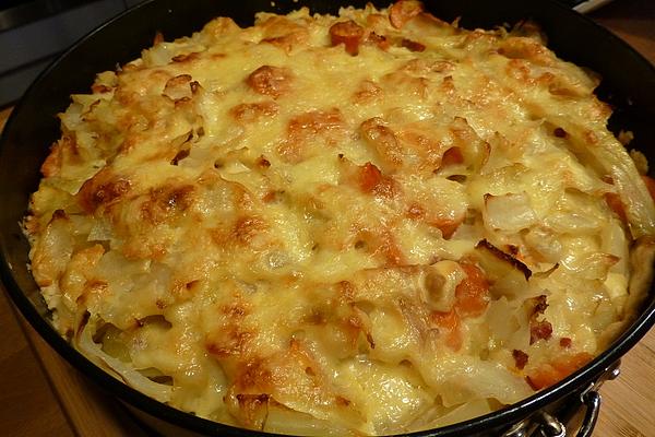 Quiche with White Cabbage and Carrots