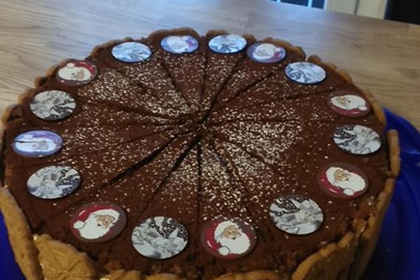 Quick Tiramisu Cake with Cherries