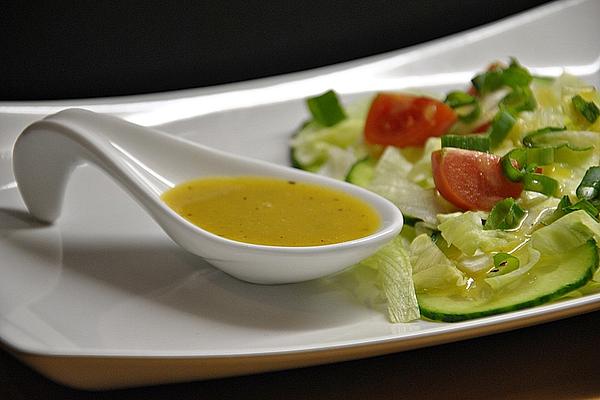 Quick Vinaigrette Vinegar – Oil – Mustard