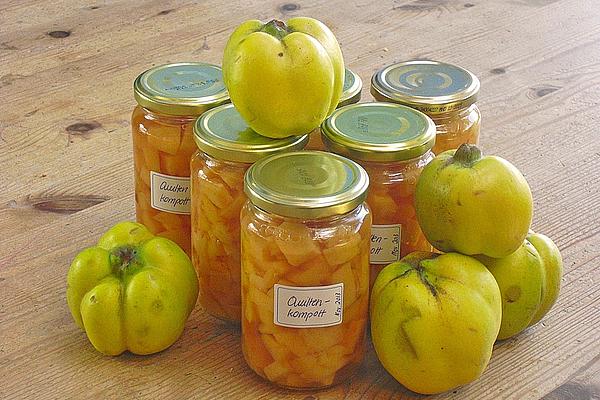 Quince Compote Great-grandma`s Style