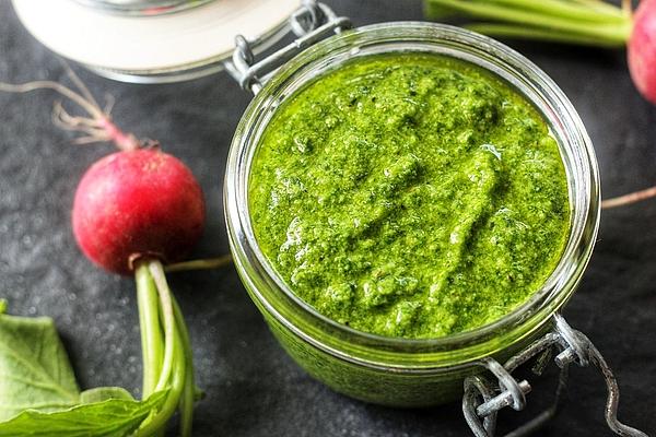 Radish Pesto