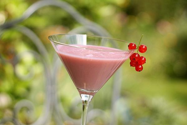 Red Fruit Shake