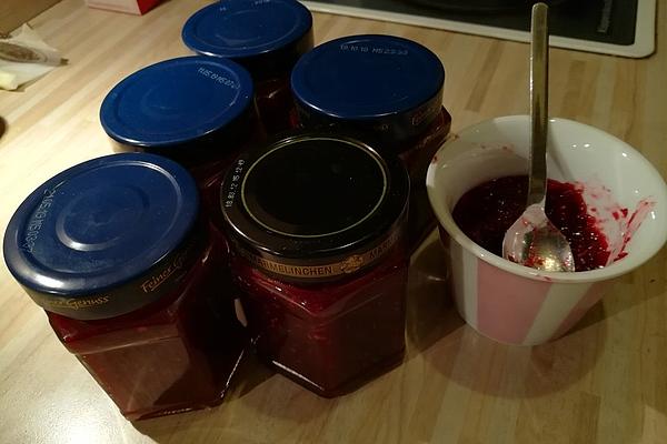 Red Jam with Vanilla