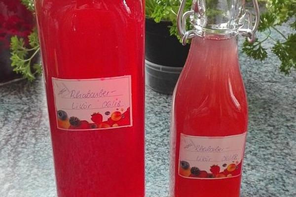 Rhubarb Liqueur with Vanilla