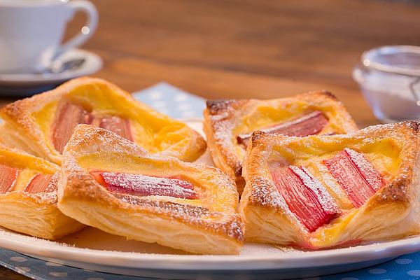 Rhubarb Tart