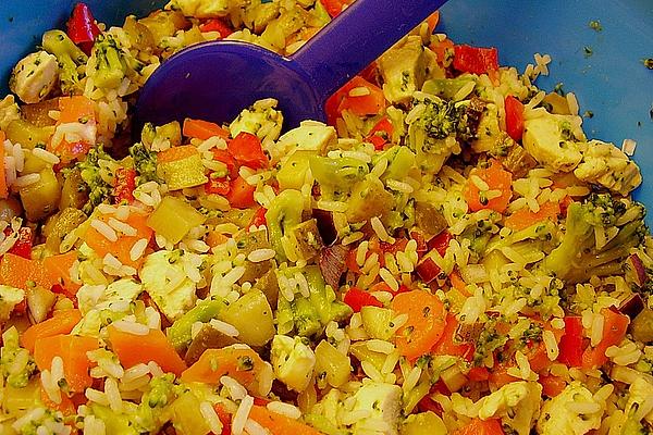 Rice Salad with Chicken and Broccoli