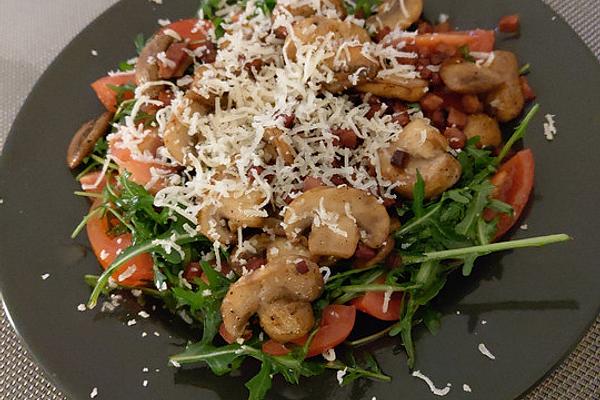 Rocket and Tomato Salad with Fresh Mushrooms